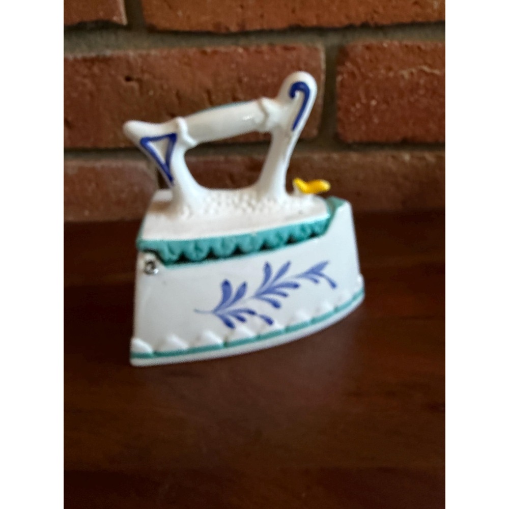 Vintage Handpainted Decorative Iron, Large Ceramic Italian Trinket Box